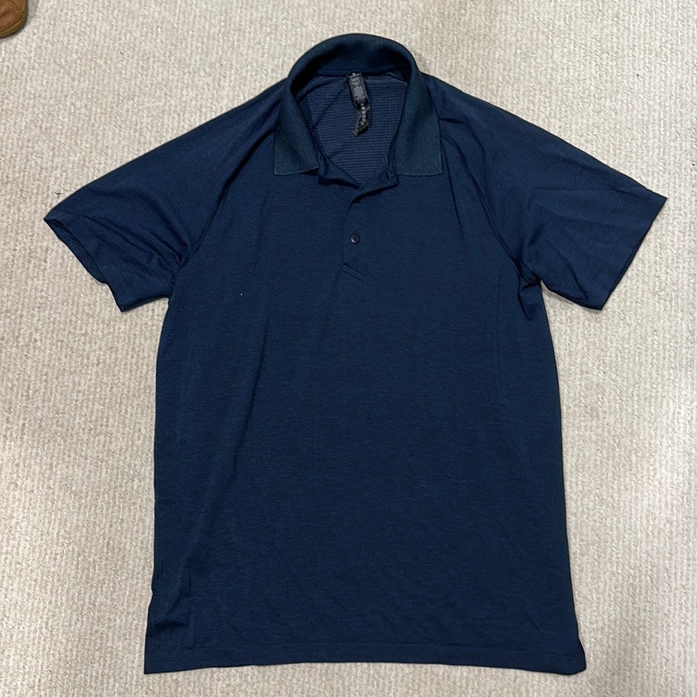 Lululemon metal vent polo